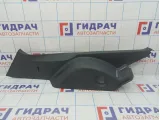 Обшивка стойки задней левой нижняя Toyota Auris (E150) 62552-02080-B0. Царапины.