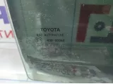 Стекло двери задней правой Toyota Auris (E150) 68103-02210.