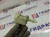 Активатор замка крышки бензобака Toyota Avensis 7703005011