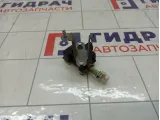 Активатор замка крышки бензобака Toyota Avensis 7703005011