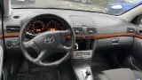 Автомобиль Toyota Avensis  в разборе