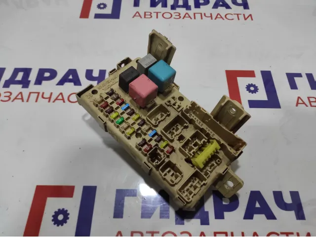 Блок предохранителей Toyota Avensis (T250) 8264105060.
