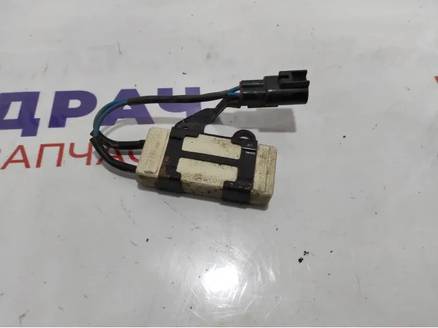 Резистор вентилятора охлаждения Toyota Avensis (T250) 246810-3560.
