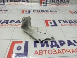 Кронштейн крепления крыла левый Toyota Camry 5380433030