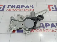 Стеклоподъемник электрический задний правый Toyota Camry (XV50) 6980333050