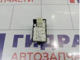 Кнопка стеклоподъемника Toyota Camry (XV50) 8481033120