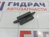 Кнопка открывания багажника Toyota Camry (XV50) 8484028030