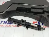 Ящик для инструментов Toyota Camry (XV55) 6477206230