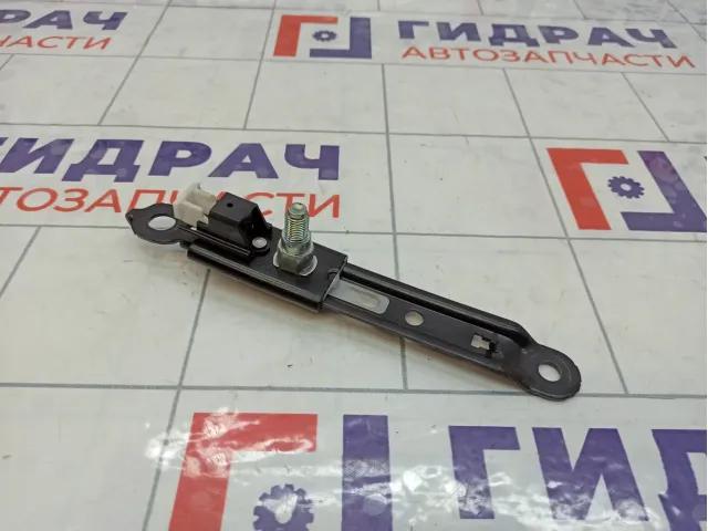 Механизм регулировки ремня безопасности Toyota Camry (XV55) 7320053010