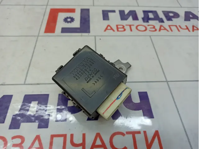 Реле стеклоочистителей Toyota Camry (XV55) 8594033160