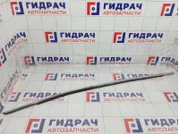 Накладка стекла переднего правого Toyota Camry 7571033170