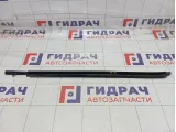 Молдинг двери задней правой Toyota Camry (XV70) 7573033170