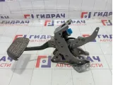 Педаль тормоза Toyota Camry (XV70) 4711033340