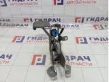 Педаль тормоза Toyota Camry (XV70) 4711033340