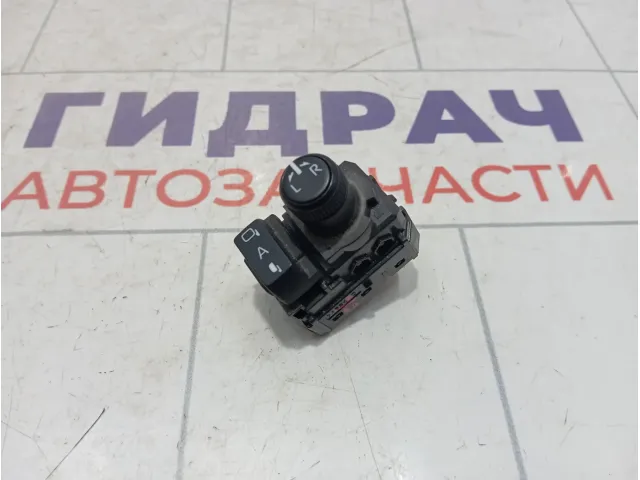 Переключатель регулировки зеркал Toyota Camry (XV70) 8487212190
