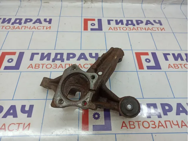 Кулак поворотный задний левый Toyota Camry (XV40) 42305-06100.