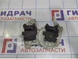 Моторчик заслонки отопителя Toyota Camry (XV40) 87106-33290