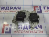 Моторчик заслонки отопителя Toyota Camry (XV40) 87106-33290