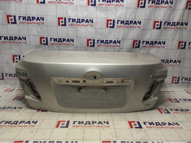 Крышка багажника Toyota Camry (XV40) 64401-33400