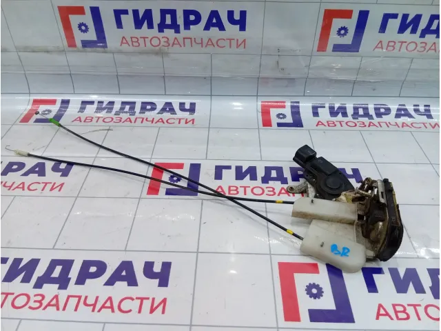 Замок двери задней правой Toyota Corolla (E120) 6905012330