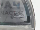 Стекло двери задней левой форточка Toyota Corolla (E120) 68124-02060