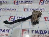 Педаль сцепления Toyota Corolla (E120) 31301-05070