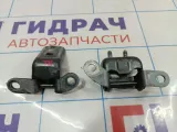 Петли двери задней левой Toyota Corolla (E120)