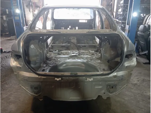 Панель задняя Toyota Corolla 5830712A40