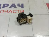 Кнопка стеклоподъемника Toyota Corolla (E150) 8481052030