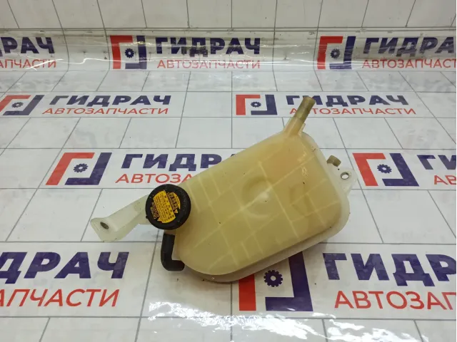 Бачок расширительный Toyota Corolla 164800D030