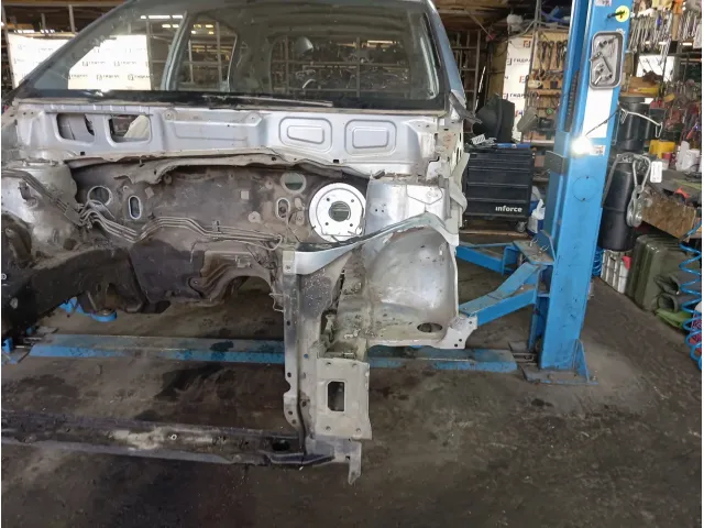 Лонжерон передний левый Toyota Corolla Verso