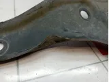 Кронштейн передней балки правый Toyota Corolla Verso (AR10) 52257-02020
