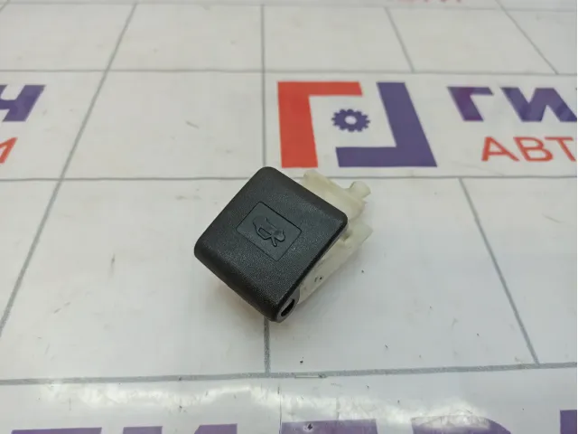 Ручка открывания капота Toyota Corolla Verso (AR10) 53601-05030-B0