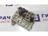 Блок предохранителей Toyota Estima 2 82734-28010.