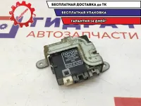 Блок управления двери задней правой Toyota Estima 2 85975-28080.