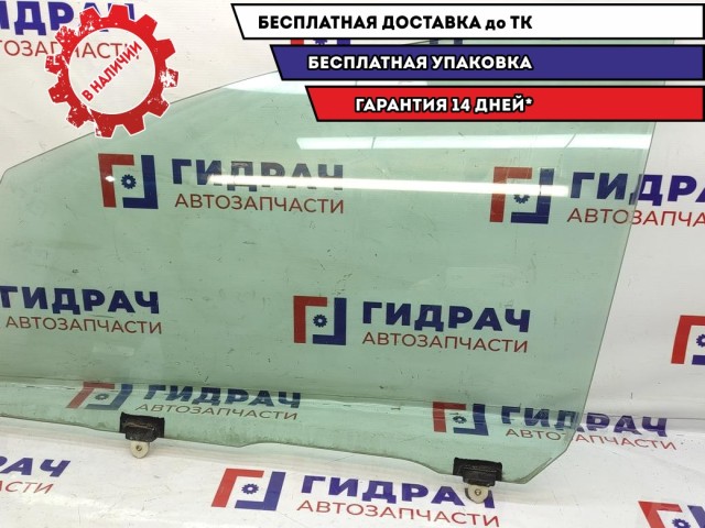 Стекло двери передней левой Toyota Estima 2 68102-28220.