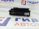 Блок предохранителей Toyota Highlander 8272048110
