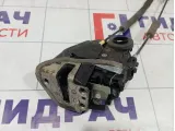 Замок двери задней левой Toyota Highlander 6906033120