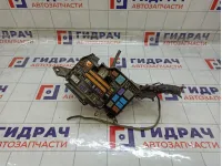 Блок предохранителей Toyota Highlander 8272048110