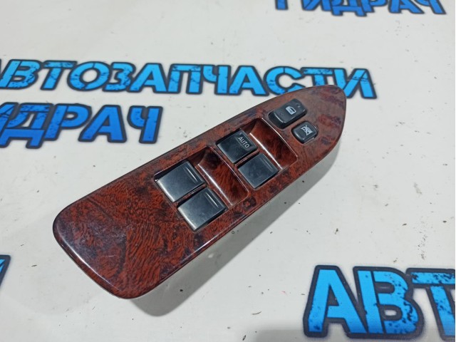 Блок управления стеклоподъемниками Toyota Land Cruiser 100 84820-60110. Дефект.