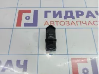 Кнопка стеклоподъемника Toyota Land Cruiser Prado (J120) 84030-60020