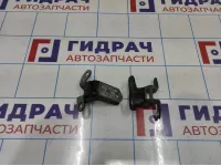 Петли двери задней правой Toyota Land Cruiser Prado (J120) 68750-35040