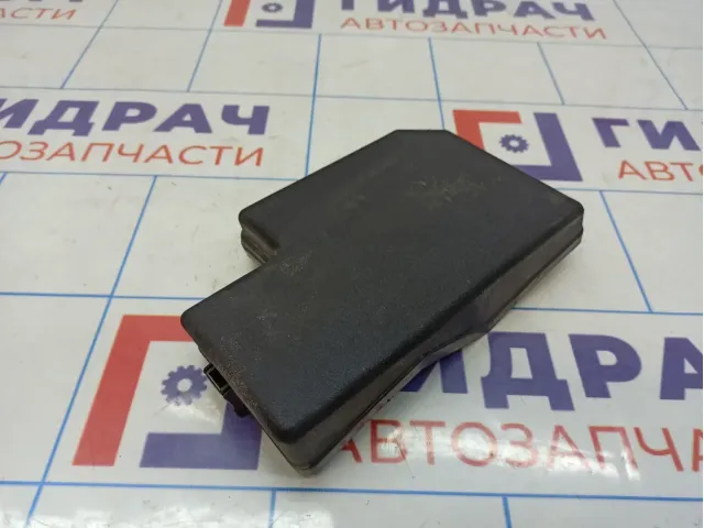 Крышка блока предохранителей Toyota RAV4 (XA30) 82662-42170