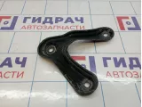 Кронштейн передней балки правый Toyota RAV4 (XA30) 52257-42010