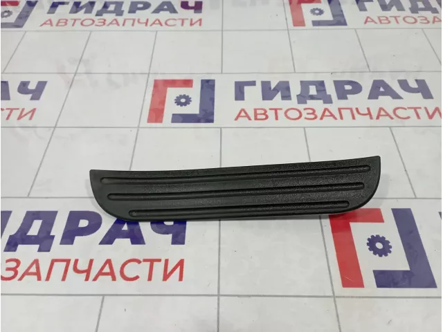 Накладка порога внутренняя задняя правая Toyota RAV4 (XA30) 67915-42030-B0