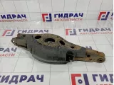 Рычаг задний поперечный левый Toyota RAV4 (XA30) 48740-42010