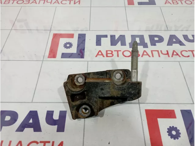 Кронштейн двигателя правый Toyota RAV4 (XA30) 12315-28090