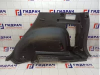 Обшивка багажника правая Toyota RAV4 (XA30) 64730-42070-B0