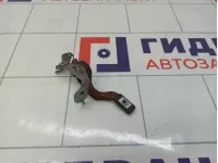 Ручка открывания лючка бензобака Toyota RAV4 (XA30) 77306-32020