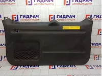 Обшивка двери багажника Toyota RAV4 (XA30) 67750-42020-B0